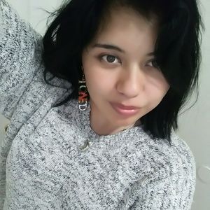 Meet your Posher, Stephani